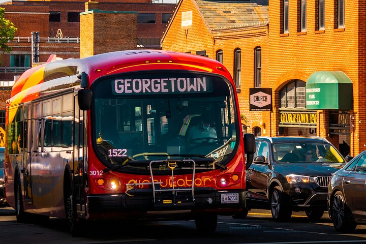 Um tour gastronómico guiado no bairro de Georgetown, em Washington D.C., com pratos locais e locais históricos, foto 10 | wizardtrip