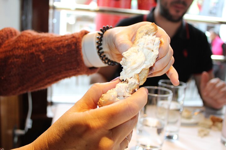 Um tour gastronómico guiado no bairro de Georgetown, em Washington D.C., com pratos locais e locais históricos, foto 11 | wizardtrip