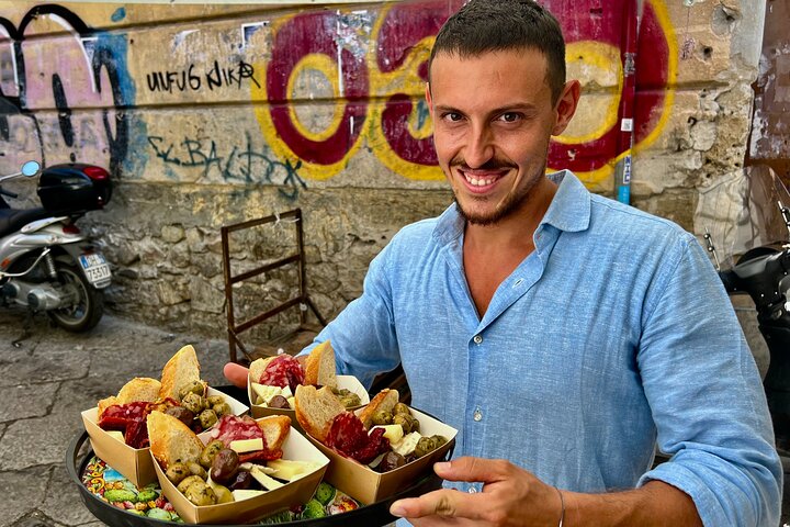 Palermo Food Tour: 10+ Tastings of Arancini, Cannoli, Wine & More | wizardtrip