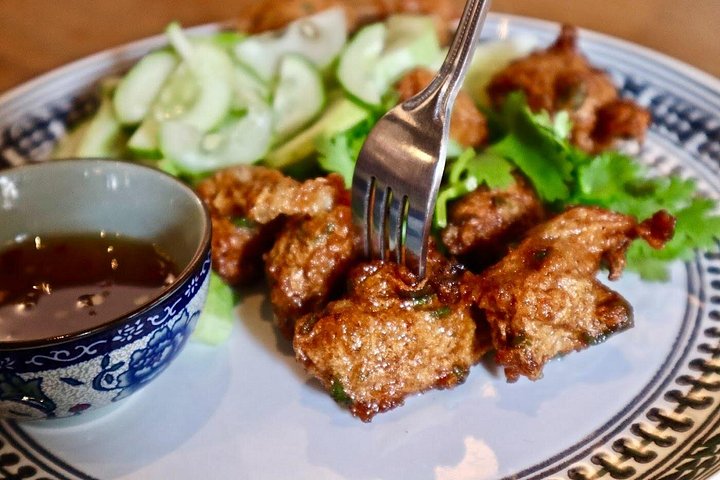 Une visite culinaire guidée à Bangkok, Thaïlande, présentant des plats et des marchés locaux, photo 12 | wizardtrip