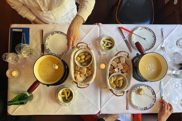 Tour Gastronomique de Zurich : 10 spécialités locales, fromages & chocolats | wizardtrip