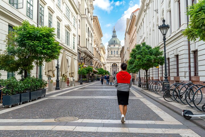 Experience authentic Hungarian cuisine on a guided food tour through Budapest's historic neighborhoods, photo 11 | wizardtrip