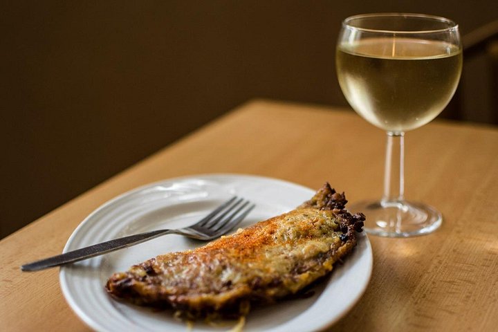 Um delicioso tour gastronômico em Praga com pratos e bebidas tradicionais tchecos no histórico Malá Strana, foto 20 | wizardtrip