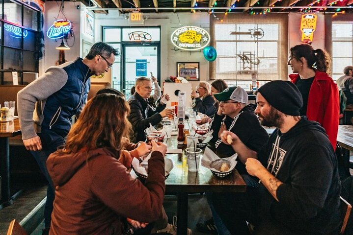 ナッシュビル：地元料理5品の本格フードツアー | wizardtrip