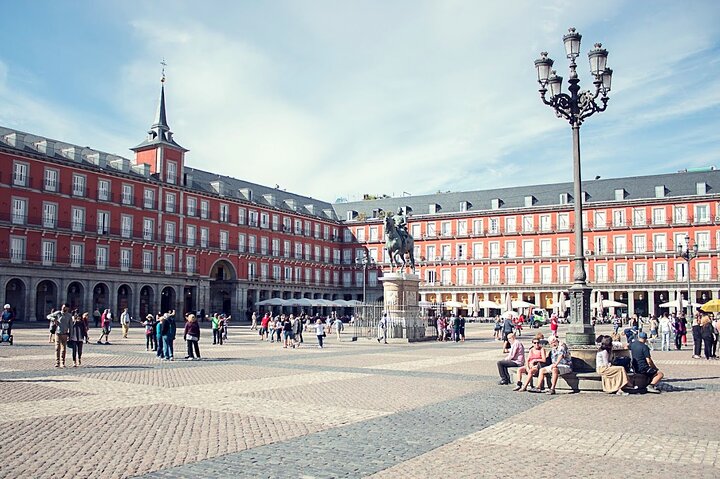 Un tour gastronomico guidato a Madrid, Spagna, con degustazione di tapas, prosciutto iberico, olio d'oliva e vermouth, foto 14 | wizardtrip