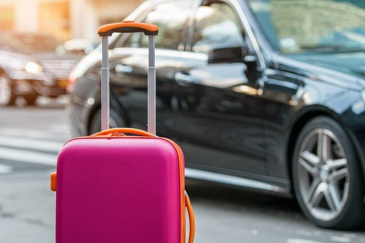 Private airport transfer from Paris hotel to CDG or Orly airport, photo 10 | wizardtrip