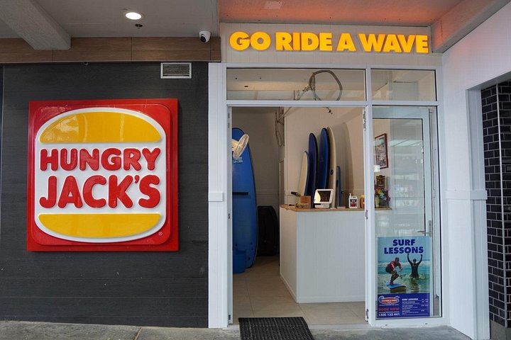 Lernen Sie surfen mit qualifizierten Ausbildern an den berühmten goldenen Stränden von Surfers Paradise, Gold Coast, Foto 18 | wizardtrip