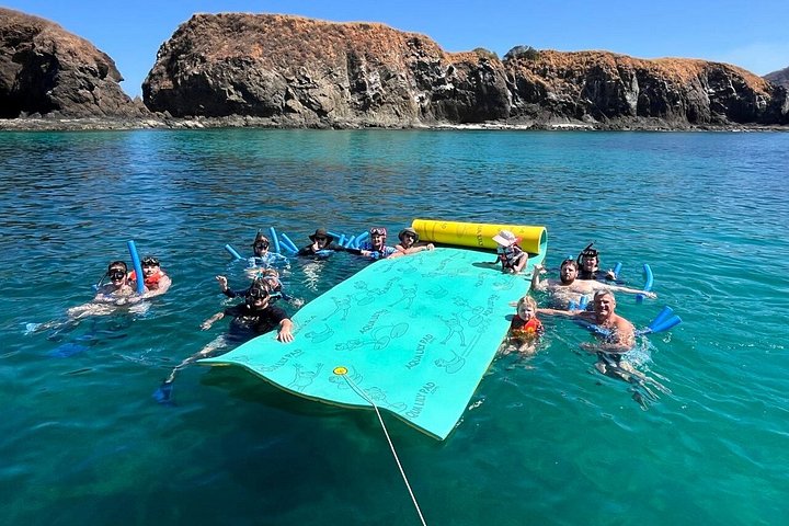 Njut av en solnedgångskatamaran med snorkling och vattensporter i Playa Flamingo, Costa Rica, foto 21 | wizardtrip