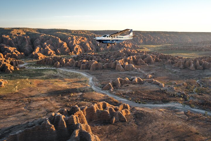 Vols Panoramiques Bungle Bungle, Dômes & Marche de Cathedral Gorge | wizardtrip