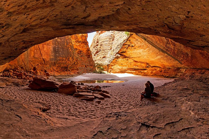 Naturskøn flyvning over Bungle Bungle Range og Cathedral Gorge-vandretur i Vestaustralien, foto 9 | wizardtrip
