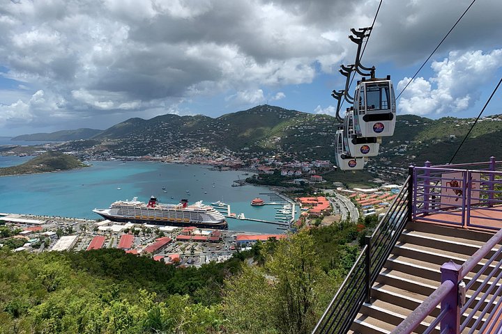 Visite guidée privée de St Thomas, avec des points de vue panoramiques, des sites historiques, du shopping et la plage de Magens Bay, photo 15 | wizardtrip