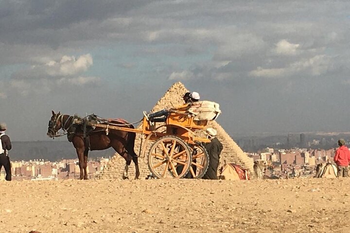 Tour privado por las Pirámides de Giza y el Gran Museo Egipcio en El Cairo, Egipto, foto 21 | wizardtrip