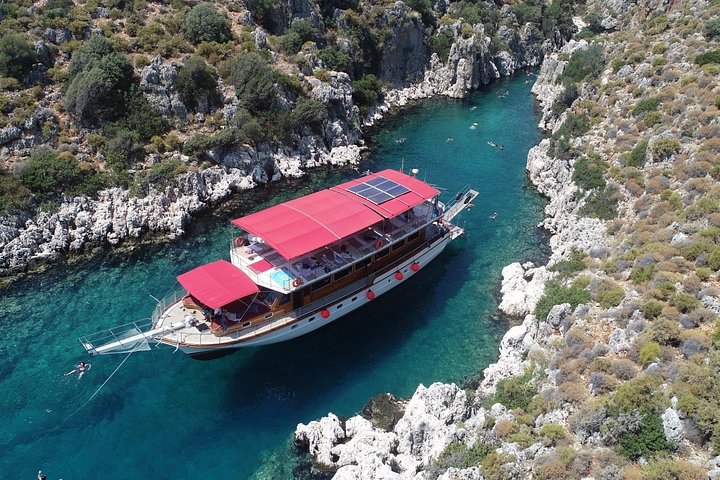 Bådtur der udforsker Kekova øens sunkne by og historiske steder fra Kaş, Tyrkiet, foto 19 | wizardtrip