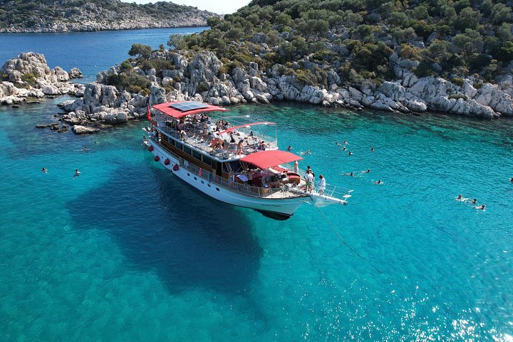 Bådtur der udforsker Kekova øens sunkne by og historiske steder fra Kaş, Tyrkiet, foto 29 | wizardtrip