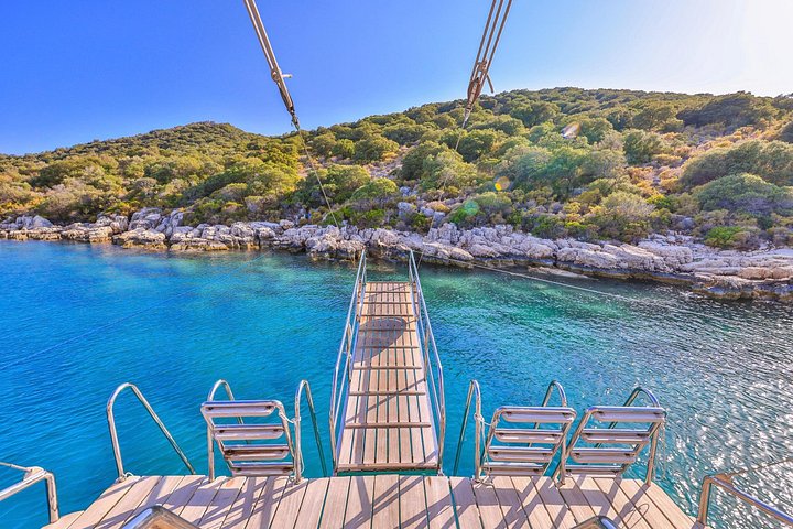 Bådtur der udforsker Kekova øens sunkne by og historiske steder fra Kaş, Tyrkiet, foto 39 | wizardtrip