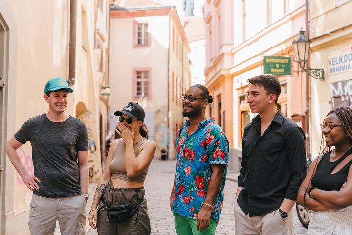 Prague Charles Bridge guided walk and Vltava river cruise, photo 10 | wizardtrip