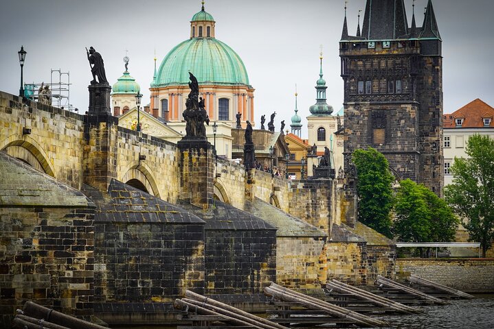 Prags ikoniske Karlsbro, Rådhuspladsen og Prag Slot udforskes på denne omfattende byrundtur, foto 7 | wizardtrip