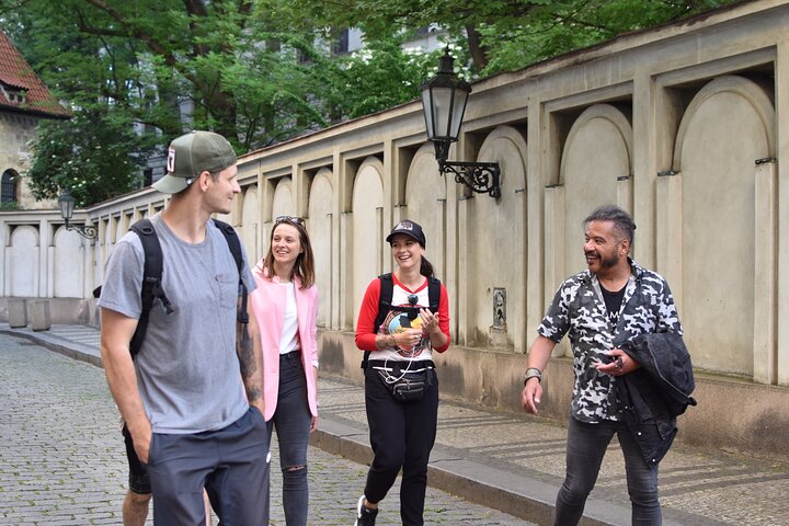 Prags ikoniske Karlsbro, Rådhuspladsen og Prag Slot udforskes på denne omfattende byrundtur, foto 16 | wizardtrip