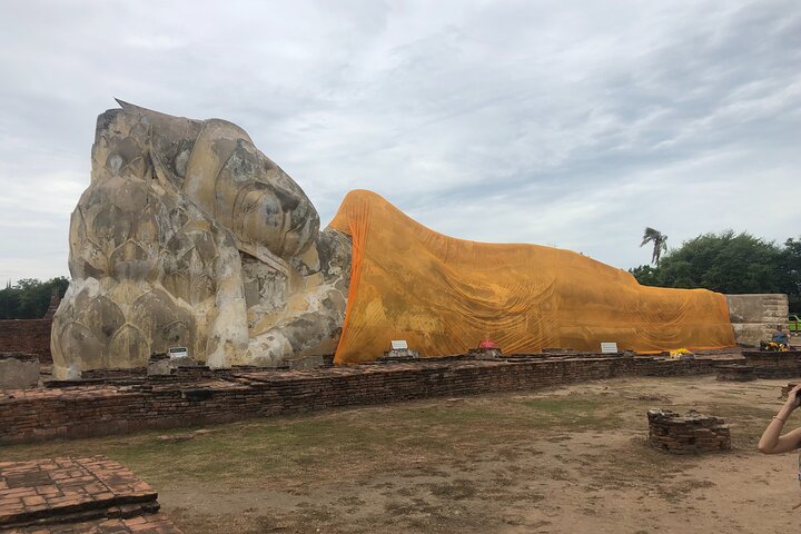 Utforska de magnifika antika templen och Buddhastatyerna i Ayutthaya, Thailand, foto 7 | wizardtrip