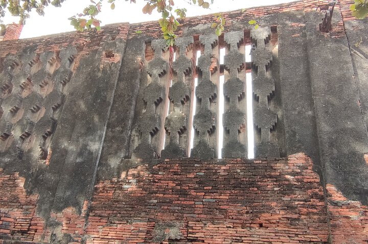 Utforska de magnifika antika templen och Buddhastatyerna i Ayutthaya, Thailand, foto 9 | wizardtrip