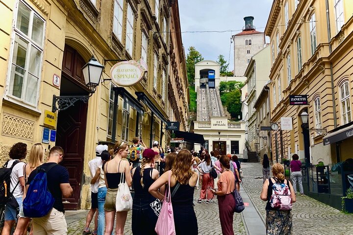 Zagreb walking tour exploring Old Town landmarks, WW2 tunnels, and the funicular, photo 7 | wizardtrip
