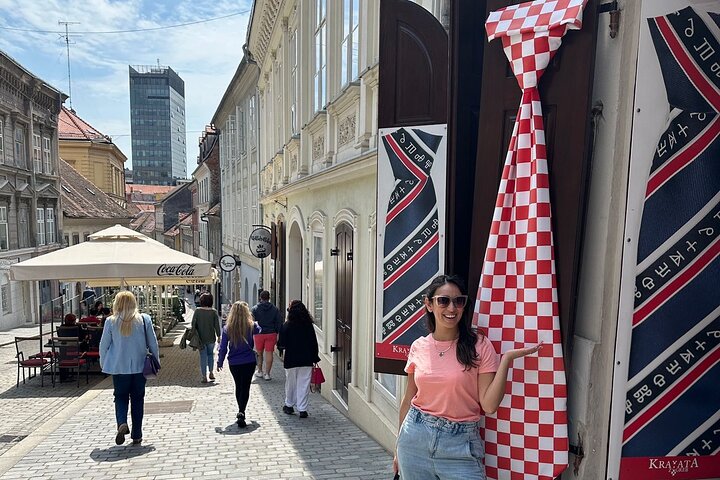 Zagreb walking tour exploring Old Town landmarks, WW2 tunnels, and the funicular, photo 10 | wizardtrip