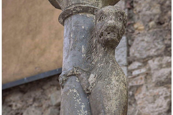 Utforsk Gironas historiske gater og ikoniske broer på en guidet vandretur, foto 10 | wizardtrip