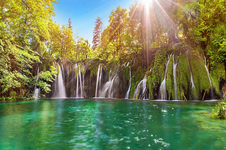 A scenic day trip from Split to the Plitvice Lakes National Park in Croatia, photo 6 | wizardtrip