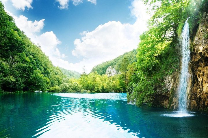 A scenic day trip from Split to the Plitvice Lakes National Park in Croatia, photo 14 | wizardtrip