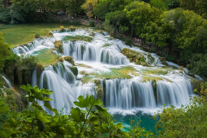 Krka Vandfaldstur med Bådtur og Svømning i Skradin | wizardtrip