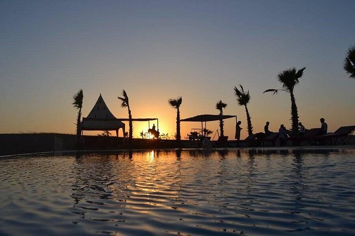 Kameltur ved solnedgang og middagsopplevelse i Agafay-ørkenen nær Marrakech, foto 10 | wizardtrip