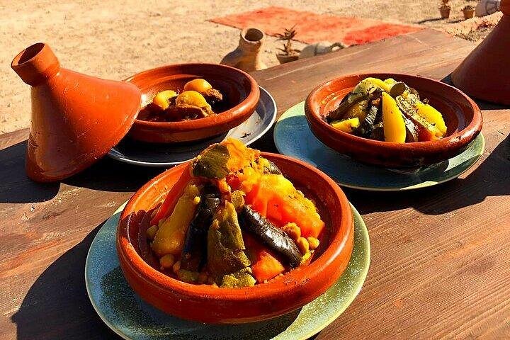Kameltur ved solnedgang og middagsopplevelse i Agafay-ørkenen nær Marrakech, foto 12 | wizardtrip