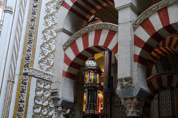 Full-day tour from Seville to Cordoba and Carmona, featuring historical sites and cultural landmarks, photo 11 | wizardtrip
