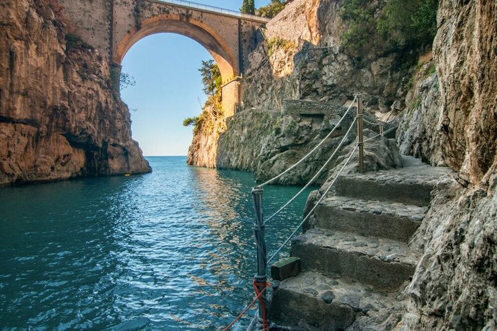 Amalfi Coast and Pompeii from Rome: Private Full-Day Guided Tour | wizardtrip