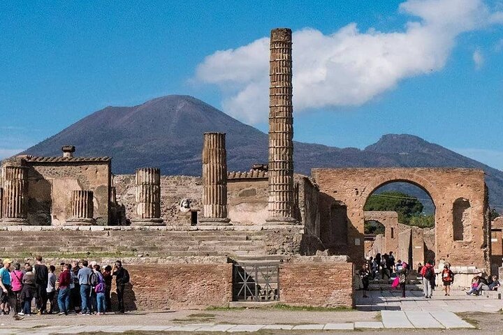 Tour de dia inteiro em pequeno grupo de Roma para Pompeia e Costa Amalfitana, com ruínas antigas e vilas costeiras cênicas, foto 27 | wizardtrip