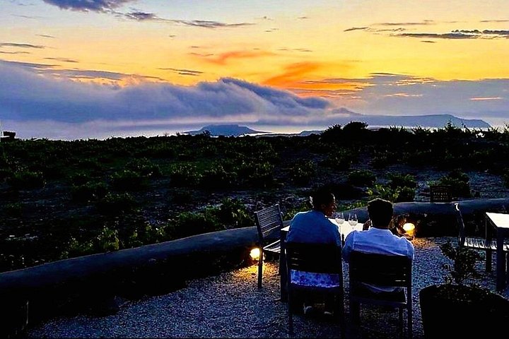 Santorini Weinreise mit Verkostung und Sonnenuntergangsblick, Foto 17 | wizardtrip