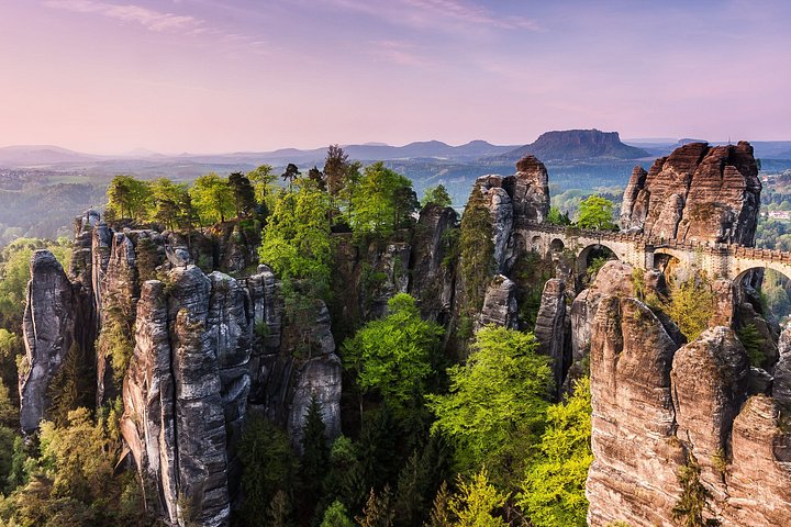 Tagesausflug zum Nationalpark Böhmische und Sächsische Schweiz von Prag, mit Naturlandschaften und Brücken, Foto 34 | wizardtrip