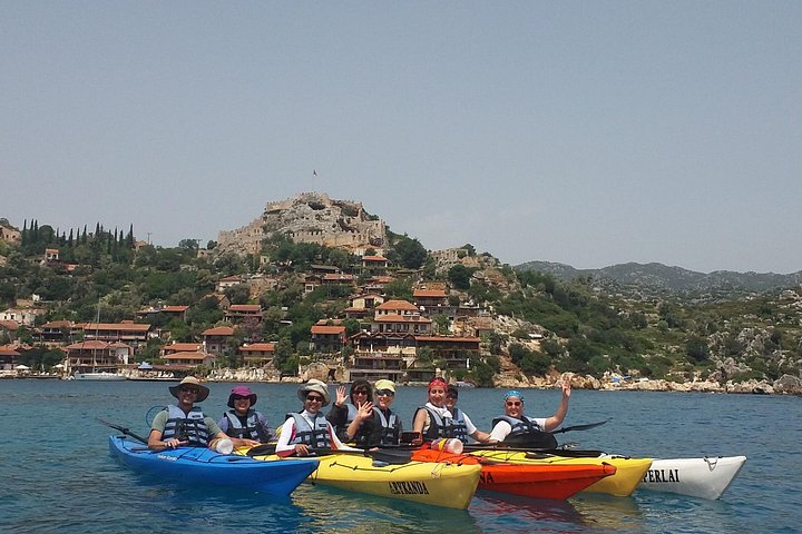 Havkajak-eventyr i Kekova, Tyrkiet, udforskning af sunkne byer og svømning i bugter, foto 9 | wizardtrip