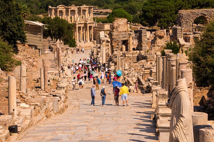 Passeio de dia inteiro explorando a antiga cidade de Éfeso e a Casa da Virgem Maria na Turquia, foto 6 | wizardtrip