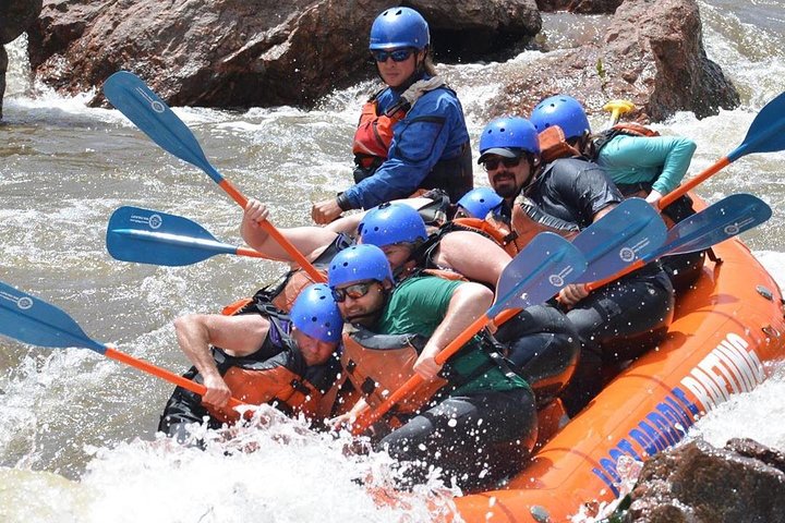 Wildwasser-Rafting-Abenteuer in der Royal Gorge in Cañon City, Colorado, Foto 9 | wizardtrip