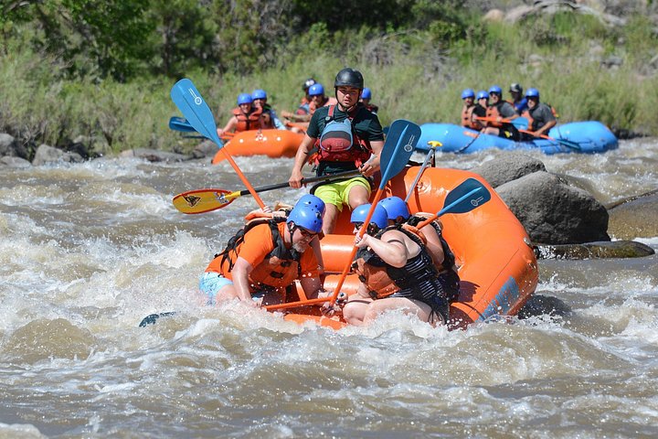 Wildwasser-Rafting-Abenteuer in der Royal Gorge in Cañon City, Colorado, Foto 13 | wizardtrip