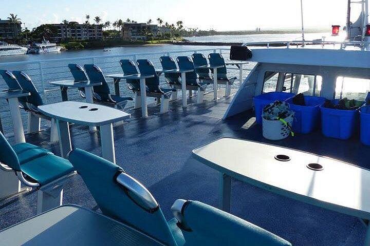 Snorkeling adventure in Maui to Molokini Crater and Turtle Town on a catamaran, photo 31 | wizardtrip