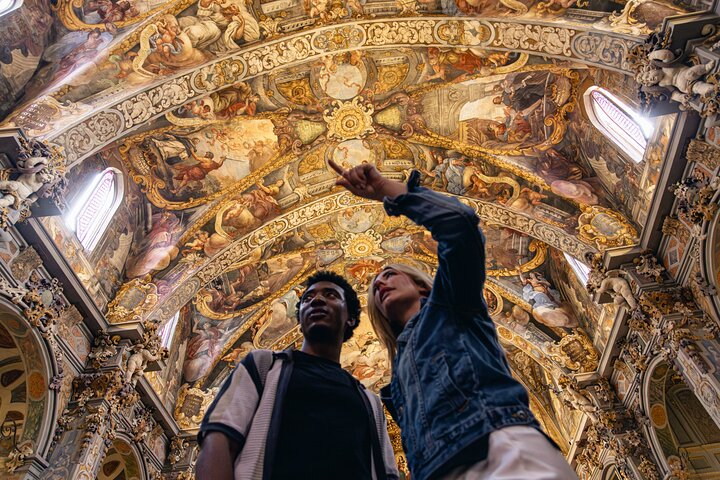 Valencia: Kathedraal, Sint-Nicolaaskerk & Zijdebeurs Tour + Tickets | wizardtrip