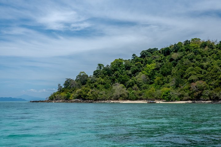 Speedboot-Tour zu den Phi Phi Inseln von Phuket, Thailand, mit Besuch der Maya Bay und Schnorchelplätzen, Foto 29 | wizardtrip
