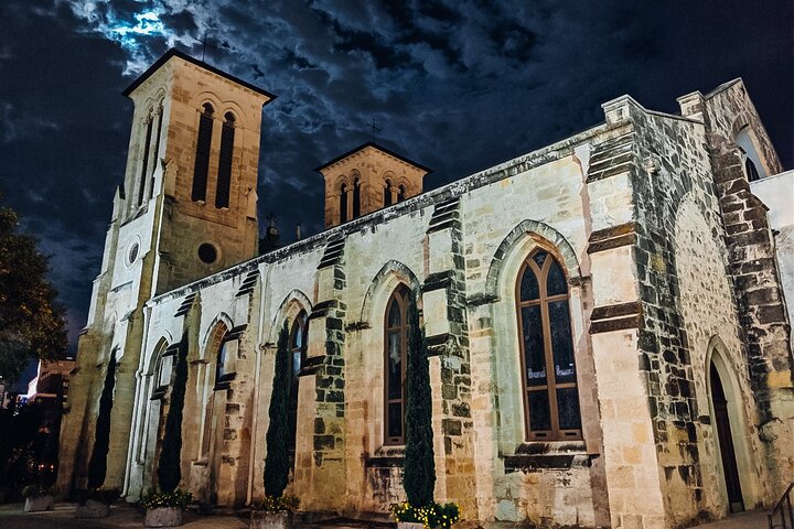 Une visite guidée à pied explorant l'histoire hantée et les légendes effrayantes du vieux San Antonio, photo 10 | wizardtrip