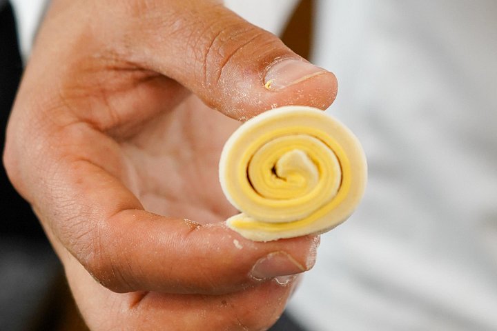 Interactieve Pastel de Nata bakles in een bakkerij in Lissabon, foto 21 | wizardtrip