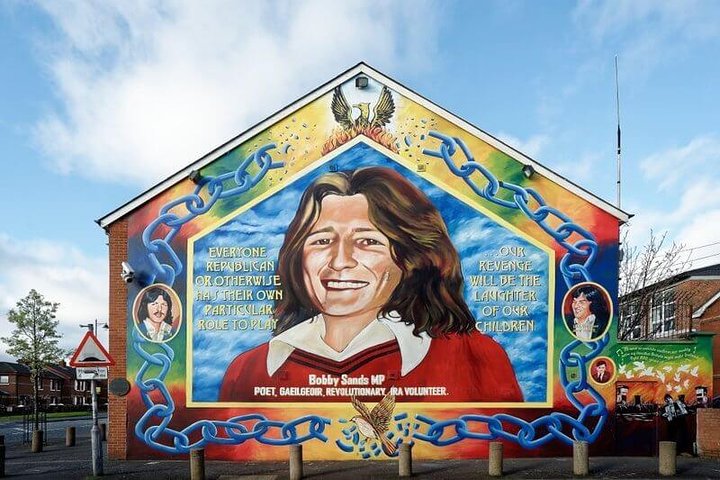 Un tour en taxi explorant les murals politiques de Belfast et le Peace Wall, photo 6 | wizardtrip
