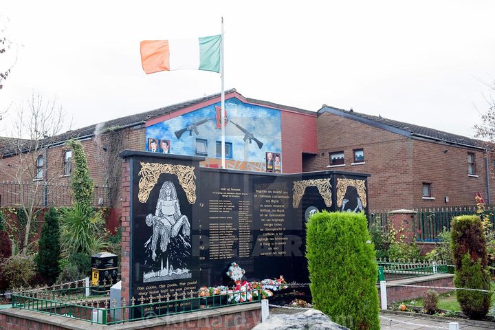 Un tour en taxi explorant les murals politiques de Belfast et le Peace Wall, photo 8 | wizardtrip