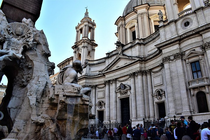 Privat guidad tur av Roms ikoniska landmärken inklusive Colosseum och Vatikanen, foto 13 | wizardtrip