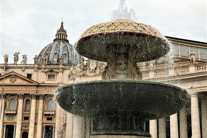 Privat guidad tur av Roms ikoniska landmärken inklusive Colosseum och Vatikanen, foto 32 | wizardtrip
